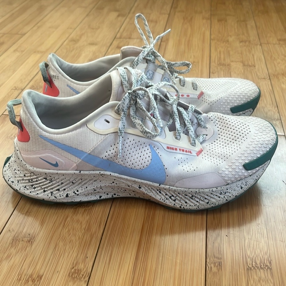 Nike Pegasus Trail 3 running shoes